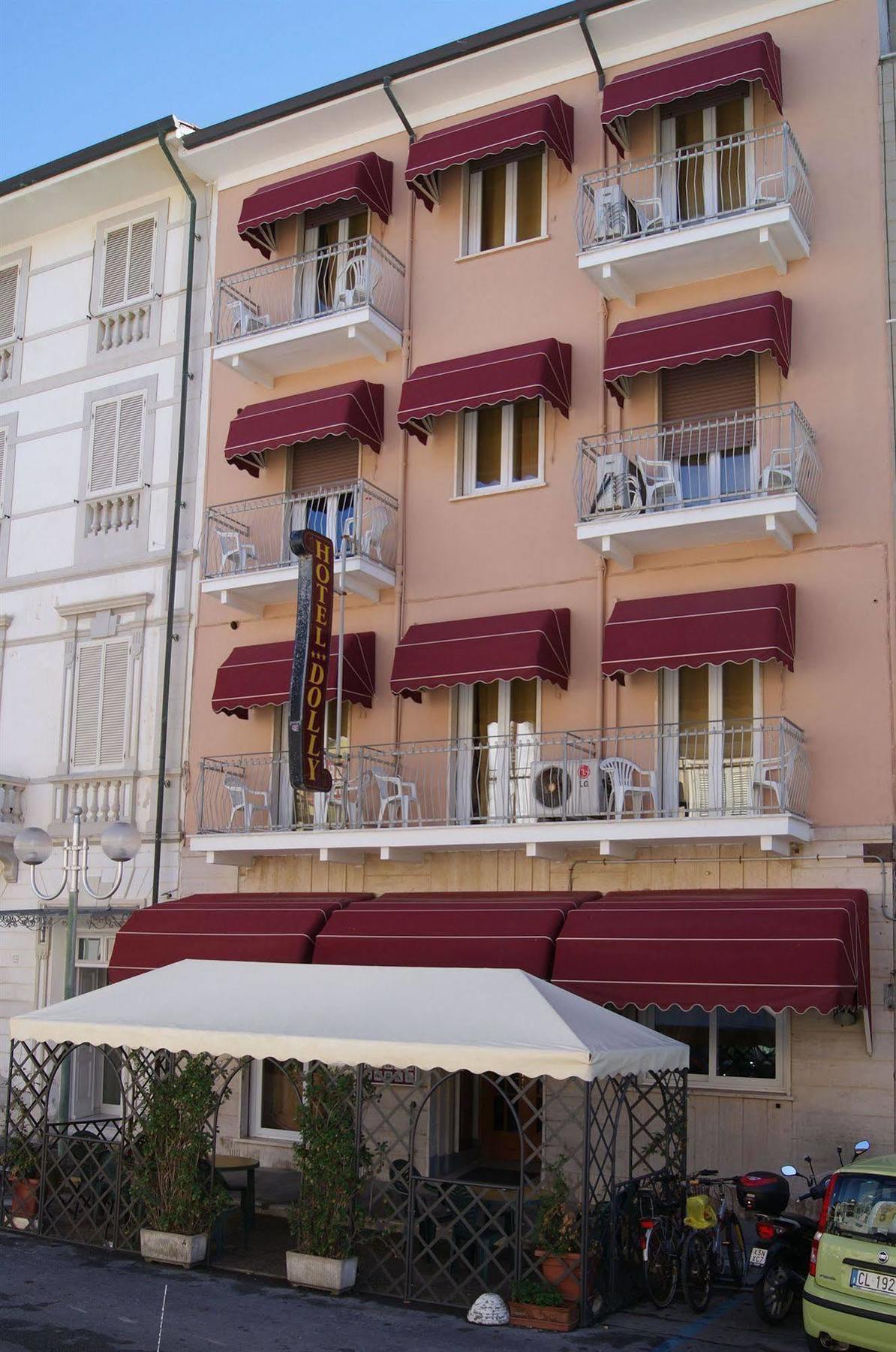 Hotel Dolly Viareggio Exterior photo